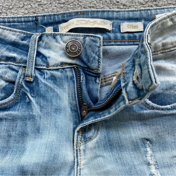 Vintage Crocker Light Blue Faded Distressed Jeans Slim Straight Low Rise  25x30 - Picture 6 of 12